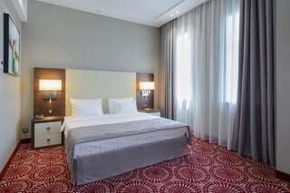 Отель Hotel Senator Караганда Улучшенный двухместный номер Делюкс с 1 кроватью-3